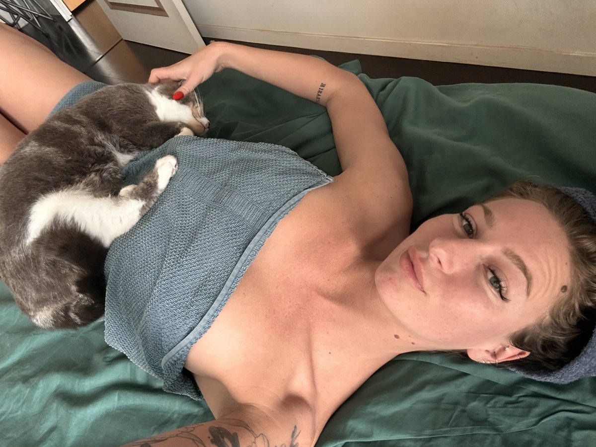 wllce_emma's tweet photo. Je montre ma 😻 à chaque notification reçue !! 🤭 https://t.co/iweBiz5kPb