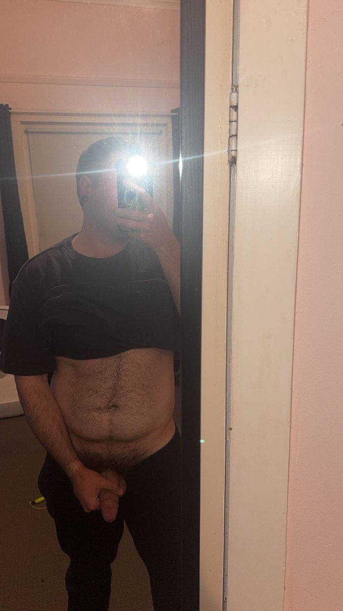kinkyshely's tweet photo. Who’s horny 🙋🏻‍♂️ https://t.co/sPEuKO4QjA