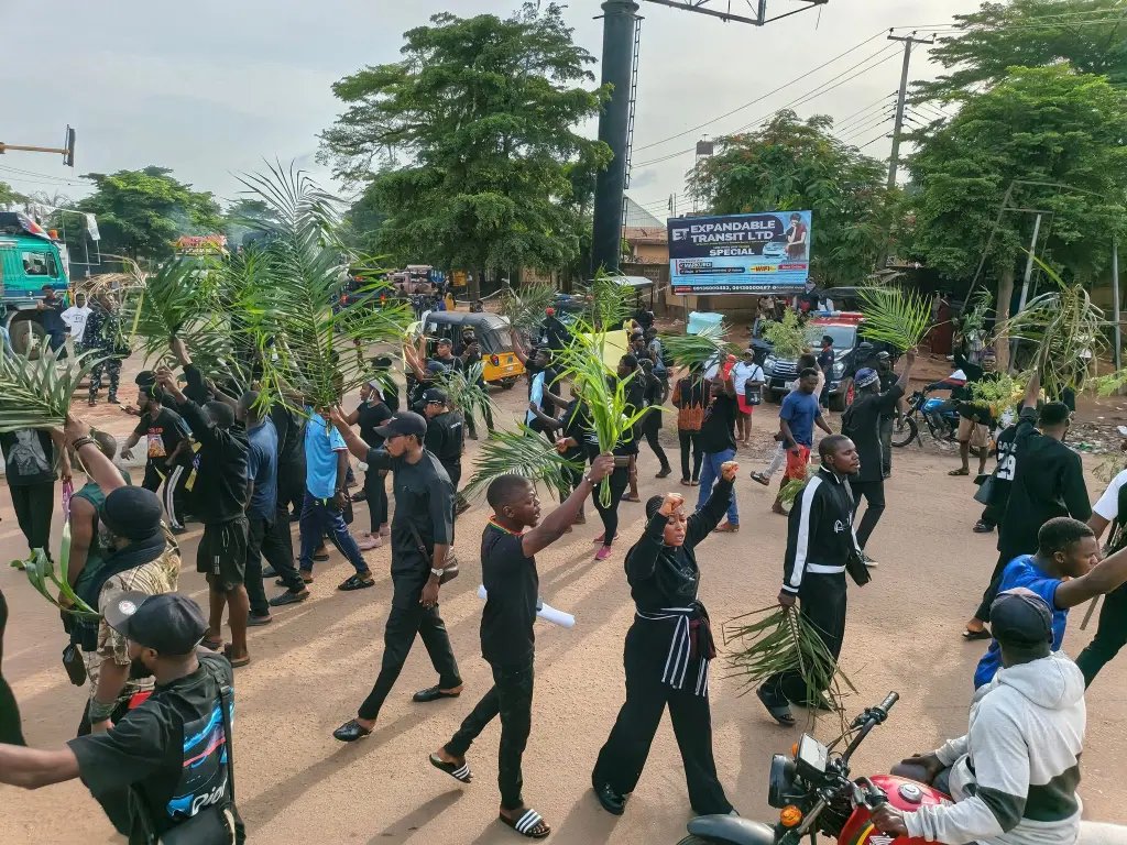 All we want in benue state is peace, our lives mattersb
#StopBenueGenocide 
#stopbenuekillings