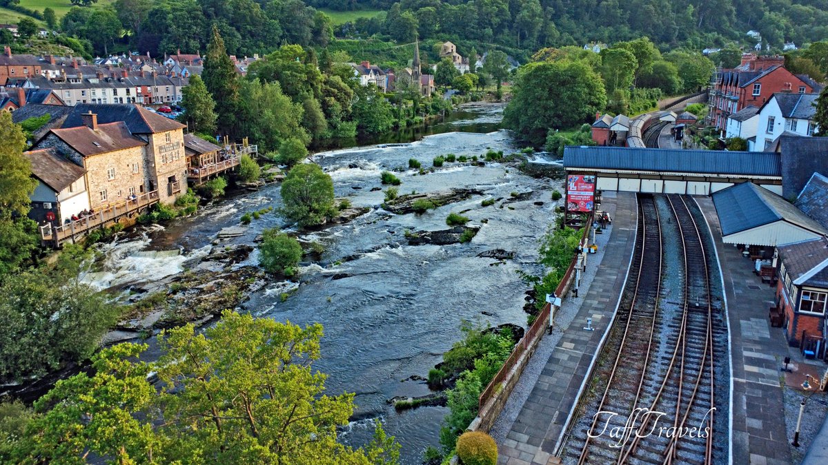 Antony Humphreys (@tafftravels) on Twitter photo A few more pics from around Llangollen on a nice summer evening <a href="/llangollen_Eist/">Llangollen International Eisteddfod</a> <a href="/LlangollenTIC/">Llangollen TIC</a> <a href="/LlangollenPavil/">Llangollen Pavilion</a> <a href="/LlangollenRail/">Llangollen Railway</a> <a href="/llangollenfring/">Llangollen Fringe Festival</a> <a href="/northwalesmag/">North Wales Magazine</a> <a href="/GoNorthWales/">Go North Wales 🏴</a> #Llangollen #LlangollenEisteddfod #NorthWales #Drone #DJI A few more pics from around Llangollen on a nice summer evening <a href="/llangollen_Eist/">Llangollen International Eisteddfod</a> <a href="/LlangollenTIC/">Llangollen TIC</a> <a href="/LlangollenPavil/">Llangollen Pavilion</a> <a href="/LlangollenRail/">Llangollen Railway</a> <a href="/llangollenfring/">Llangollen Fringe Festival</a> <a href="/northwalesmag/">North Wales Magazine</a> <a href="/GoNorthWales/">Go North Wales 🏴</a> #Llangollen #LlangollenEisteddfod #NorthWales #Drone #DJI