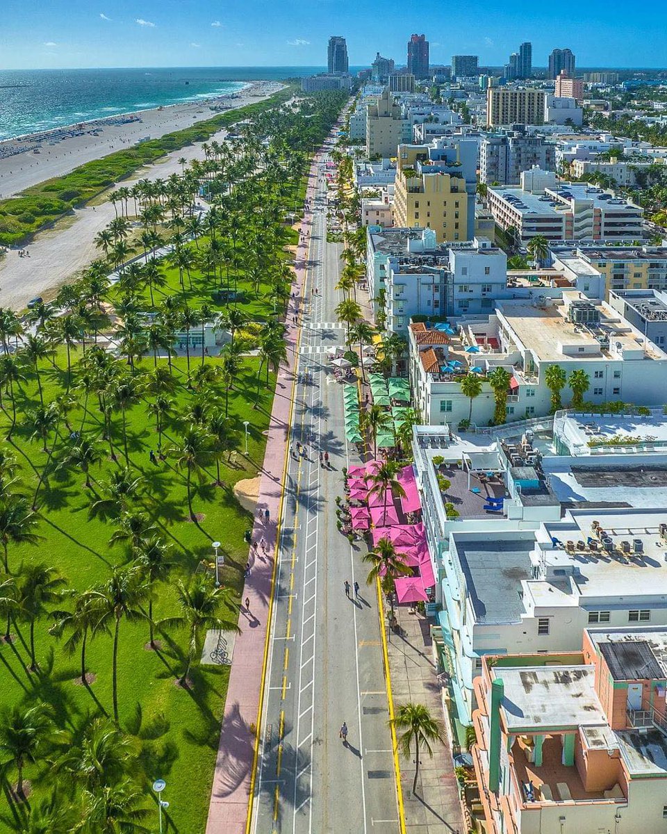 Ocean Drive, South Beach in Florida