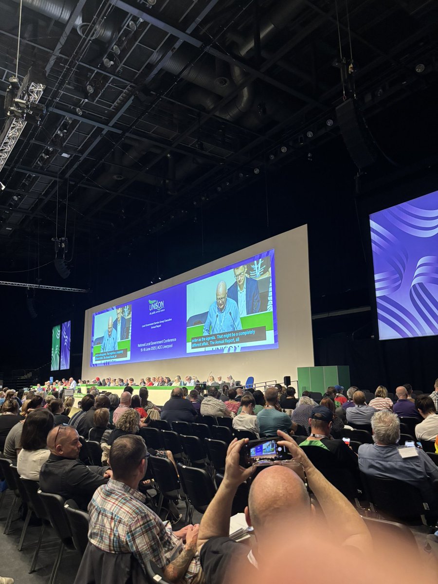 UNISONBuryLG's tweet photo. Conference time https://t.co/fqL00n3w1C