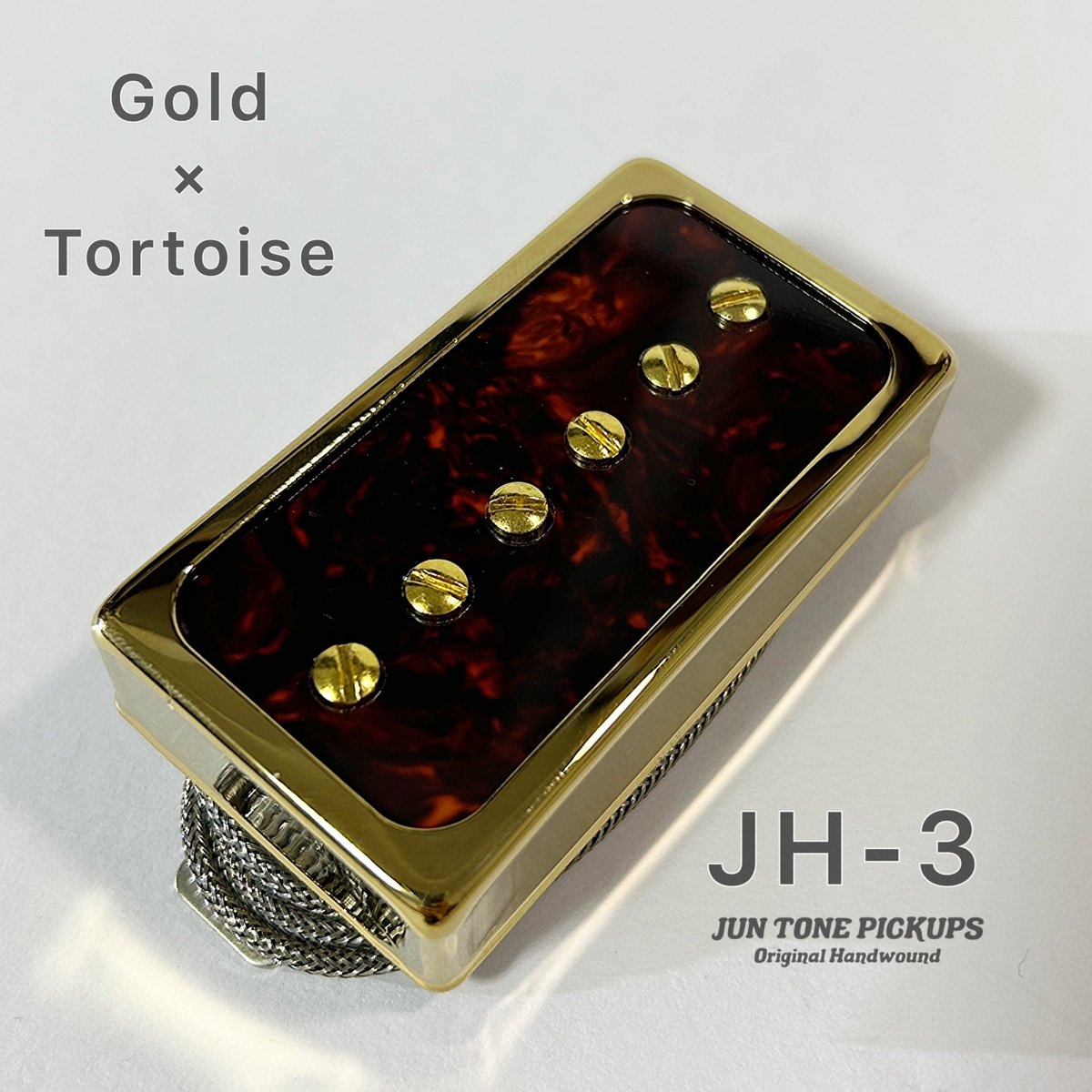 mouri_jun's tweet image. ハムバッカーサイズのP90
JH-3
販売を開始しました。
【Nickel】【Gold】【Unplated】のカバーと
【Black Fiber】【White Peal】【Tortoise】
のトッププレートの組み合わせをご自由にご選択頂けます!
jun-tone.easy-myshop.jp/c-item-detail?…