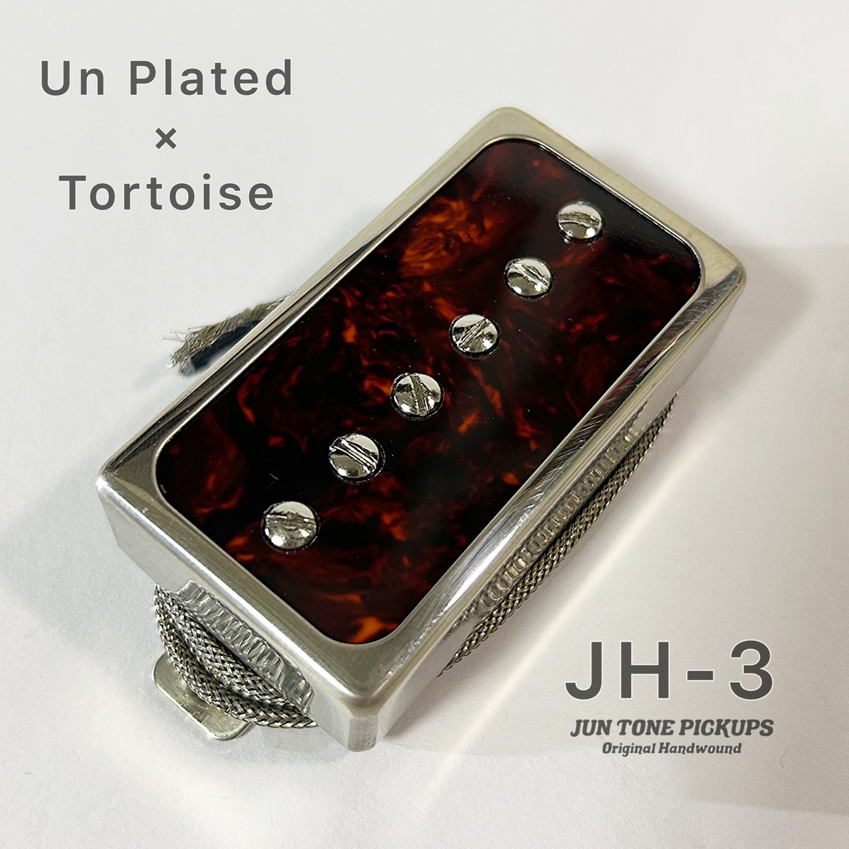 mouri_jun's tweet image. ハムバッカーサイズのP90
JH-3
販売を開始しました。
【Nickel】【Gold】【Unplated】のカバーと
【Black Fiber】【White Peal】【Tortoise】
のトッププレートの組み合わせをご自由にご選択頂けます!
jun-tone.easy-myshop.jp/c-item-detail?…
