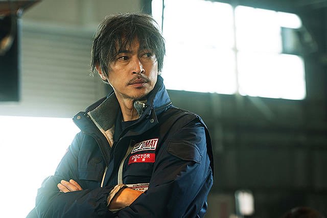 Toko_ya's tweet photo. 『フロントライン』

日本で初めてコロナウイルスの集団感染と
戦った者たちを事実に基づいて描く

得体の知れない未知のウイルス
鮮明に甦る当時の恐怖と緊張感

命を危険に晒し奮闘する彼ら
メディアを鵜呑みにしていた自分を恥じた

「最前線」で戦った すべての医療従事者に
心から感謝と敬意を！ https://t.co/I7Zwv5oGMu