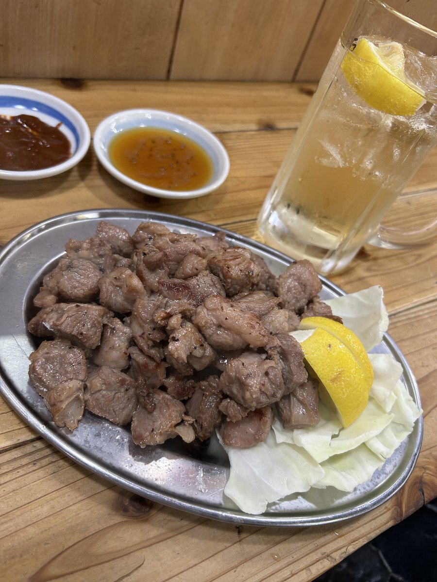 ハゲてるかどうかより、
ご飯をちゃんと食べてるかの方が大事だって、
きるにゃんも言ってた（※たぶん言ってない）🍙💥
今日も髪より肉に希望を感じるさとちんでした😌✨