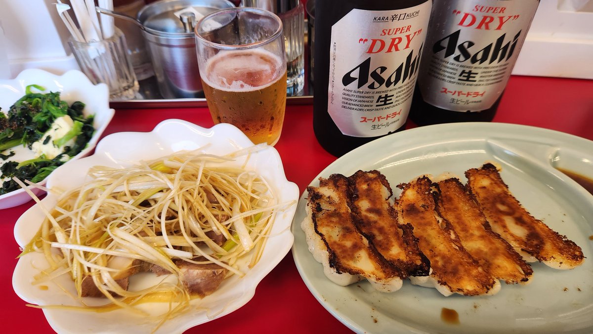 GSXR10017640014's tweet photo. ビーナスライン
頂上対決・軽バントランポ座談会
ありがとうございました・大成功～
山岡家で爆食反省会
#SROV #ビーナスライン奥深い 
#じゃがバター #蓼科アイス https://t.co/jU88VdZfq6