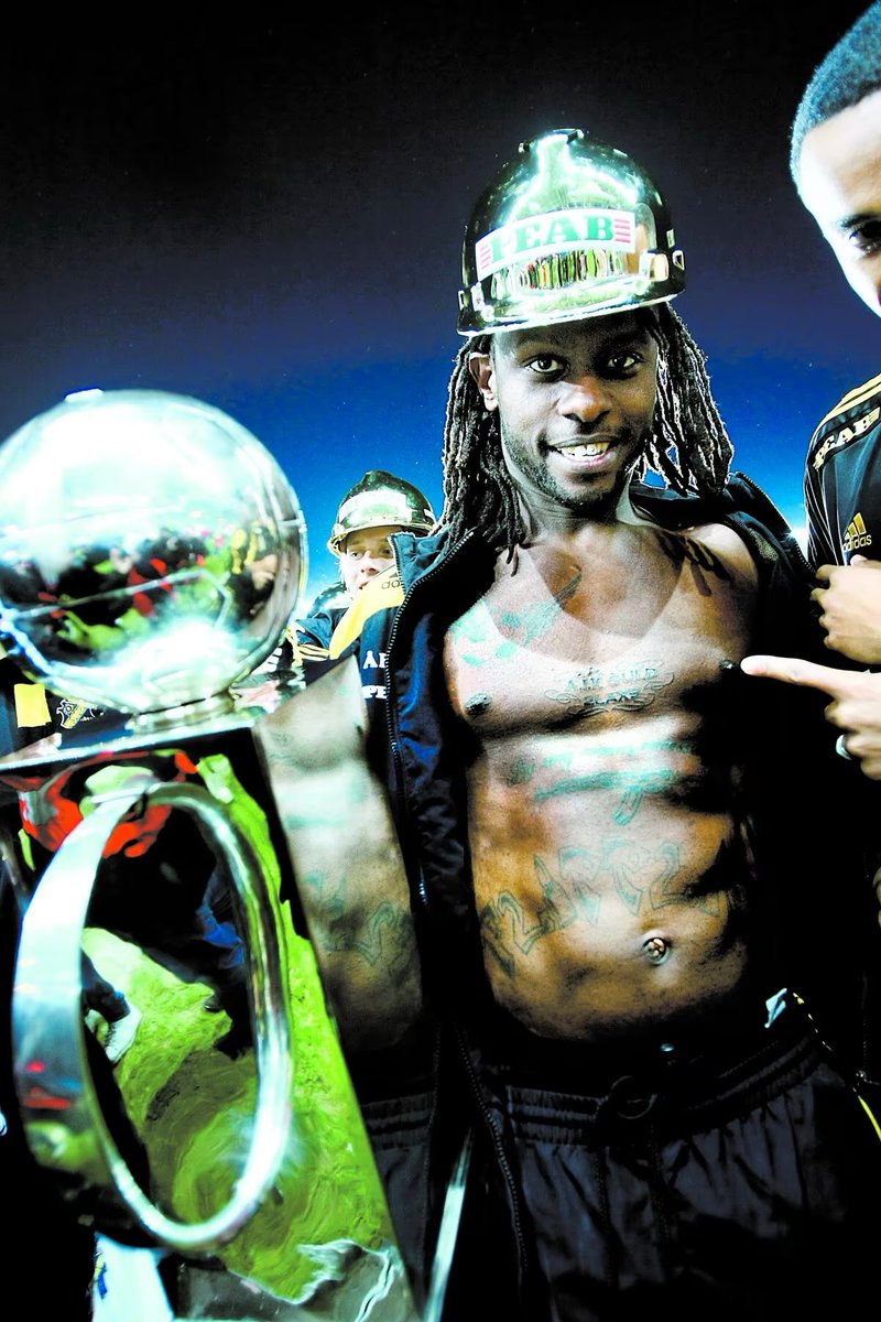 Idag säger vi stort grattis till Martin Mutumba på 40-årsdagen - den största showaren av dom alla! 🎈