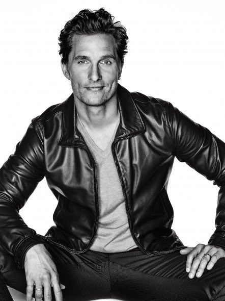 CinePensar's tweet image. Matthew McConaughey en el rodaje de la nueva película del agente privado Mike Hammer escrita por Nic Pizzolatto ( creador de #TrueDetective) #cineoff #cine
