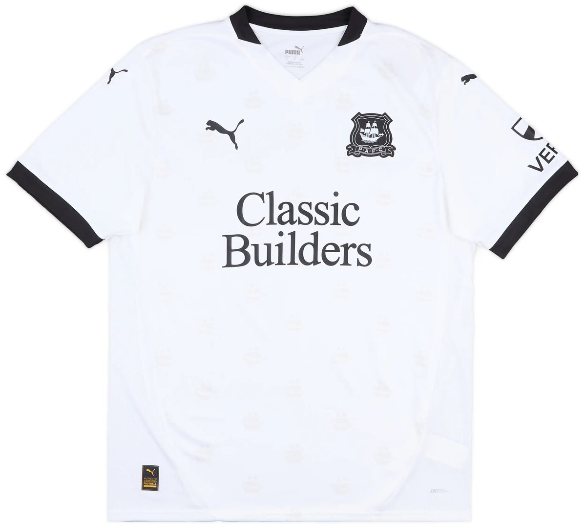 Le maillot de <a href="/Argyle/">Plymouth Argyle FC</a> qui passe à 30€ avec le code promo « ANTOINE10 » sur Classic Football Shirts 🤩
Taille dispo : S, XL, XXL et + 
Let’s go ! classicfootballshirts.co.uk/2024-25-plymou…