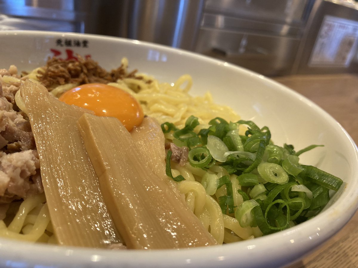 rgkk_study's tweet photo. 知能ロボコン、お疲れ様でした！

茨大ロボ技の戦績は以下のようになってます！
①チャレンジャーズコース優勝🏆
②マスターズコース優勝🏆
③最優秀技術賞
④あすなろ賞

なんだこのバケモンみたいな強さ…
今後ともロボットを作成していきますので、応援よろしくお願いいたします❗️ https://t.co/XM9yZItJeh