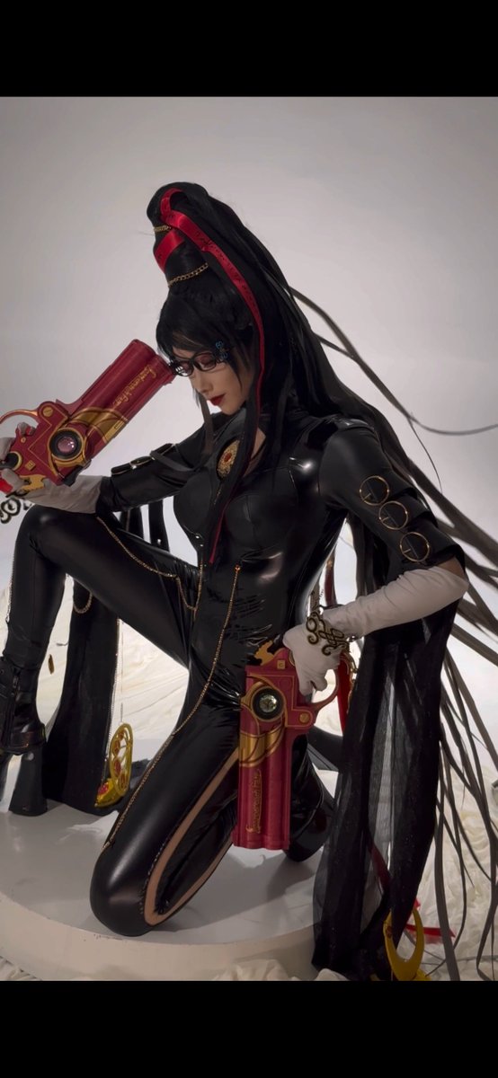 MODS96784657's tweet photo. #cosplay #Bayonetta #贝优妮塔  #猎天使魔女  #ベヨネッタ https://t.co/qzpFhRMyKw
