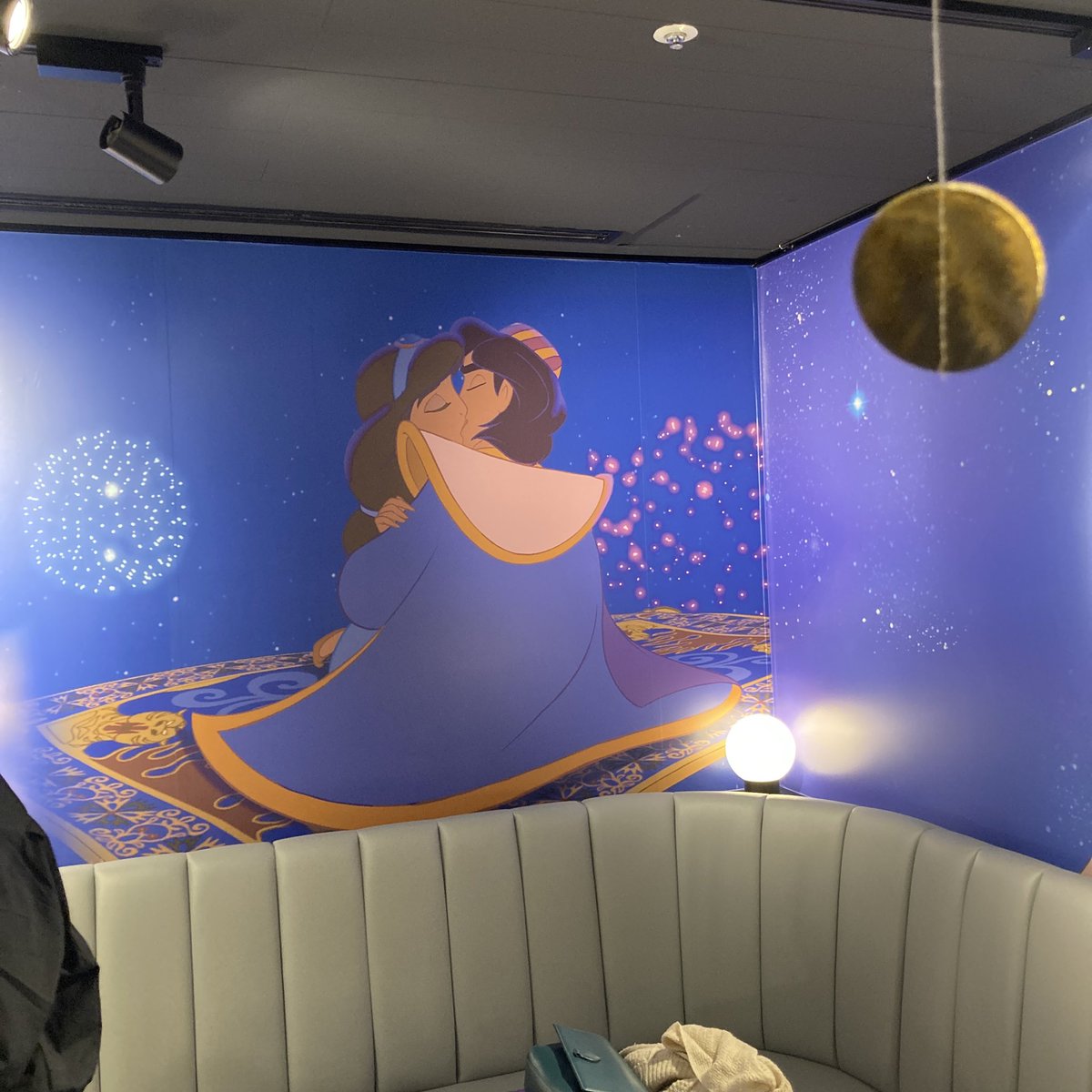 skilledar's tweet photo. アラジーン！
#OHMYCAFE  #アラジン https://t.co/JqBy9bdOBF