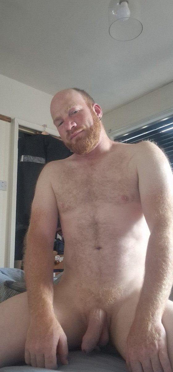 gaybuilderlad's tweet photo. Happy fathers day 
Guess im the daddy now https://t.co/yLTftALYEH