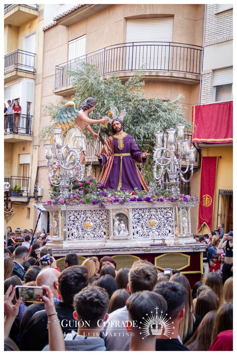 Guion Cofrade (@guioncofradegra) on Twitter photo En el recuerdo... Lunes Santo 2019 en Motril. Cofradía de la Humildad y Victoria
<a href="/MotrilCofrade/">Cofrade</a> <a href="/SemanaSantaCSur/">Andalucía en Semana Santa</a> <a href="/AndSemanaSanta/">SemanaSantaAndalucia</a> #TDSCofrade #cofrades #cofradia #motril #huerto #humildadyvictoria #SemanaSanta En el recuerdo... Lunes Santo 2019 en Motril. Cofradía de la Humildad y Victoria
<a href="/MotrilCofrade/">Cofrade</a> <a href="/SemanaSantaCSur/">Andalucía en Semana Santa</a> <a href="/AndSemanaSanta/">SemanaSantaAndalucia</a> #TDSCofrade #cofrades #cofradia #motril #huerto #humildadyvictoria #SemanaSanta