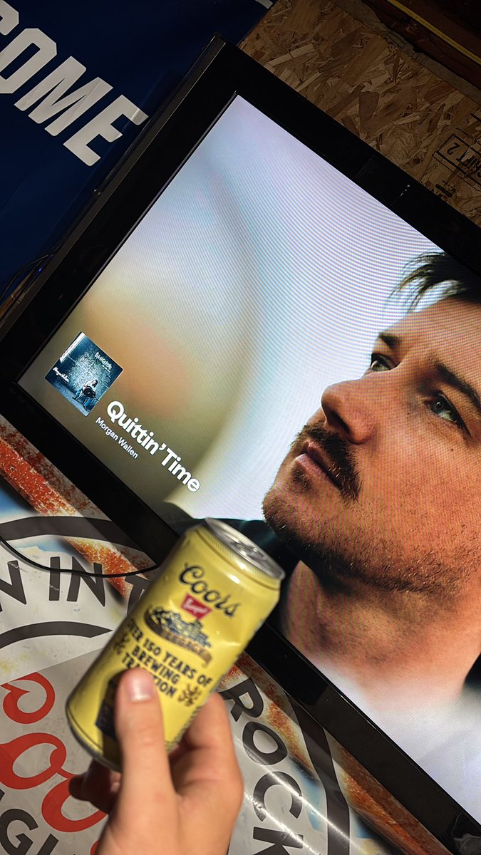 brocklars42069's tweet photo. There’s all day thinking time, and all night drinking time #quittingtime https://t.co/JqDTctD0Gl