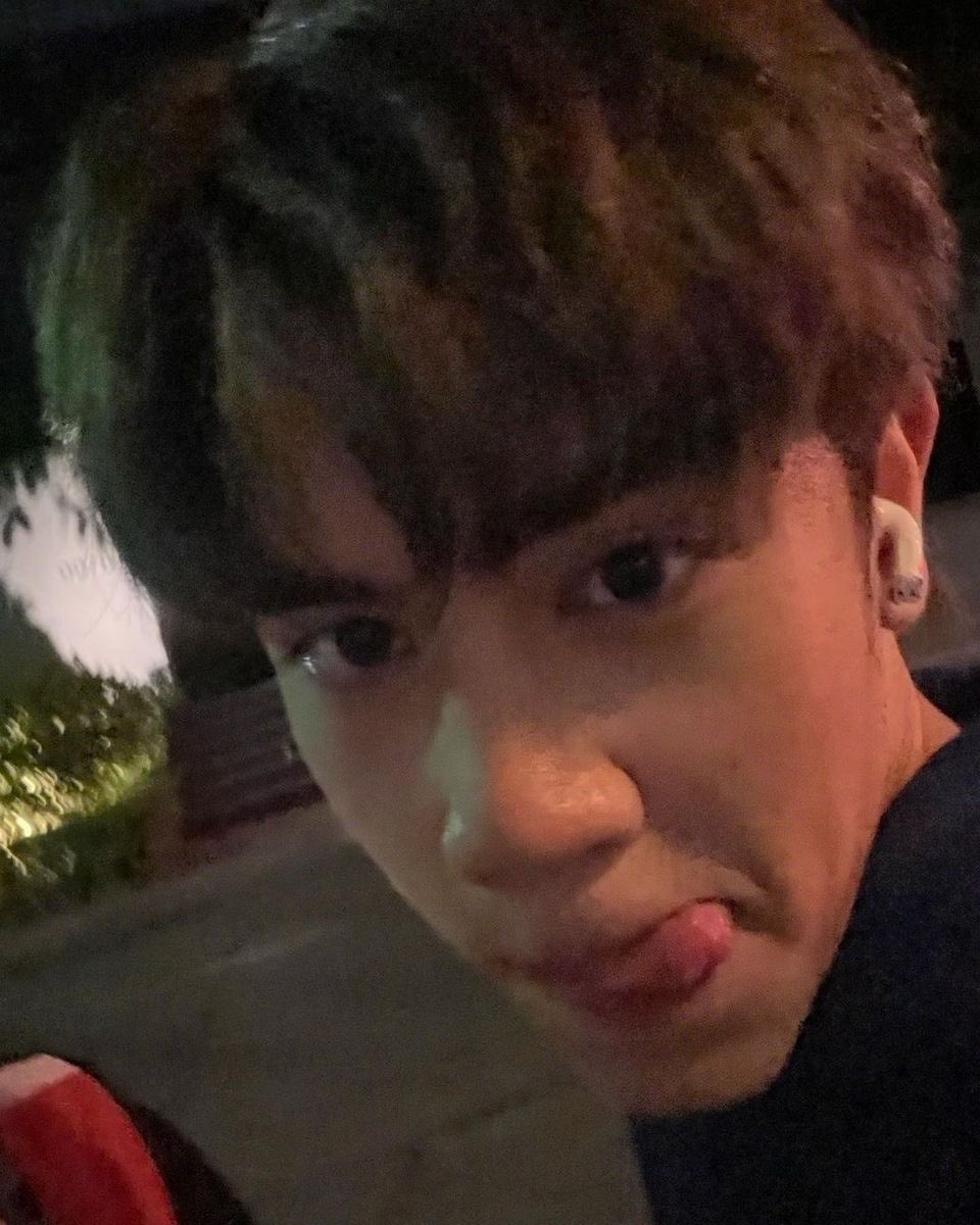 Foto ucok mah ckp semua kan 🥱