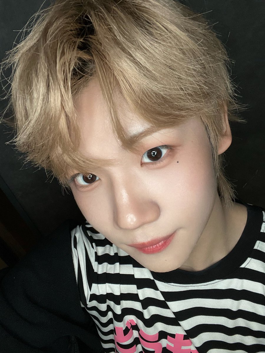 CYE_PICS's tweet photo. [ 250615 ] 

🦦 #KENSHIN Weverse Update!

눈 밑의 점

#켄신 #KENSHIN
#CLOSEYOUREYES #클로즈유어아이즈
#클유아 #CYE https://t.co/nKEL6OTPZD