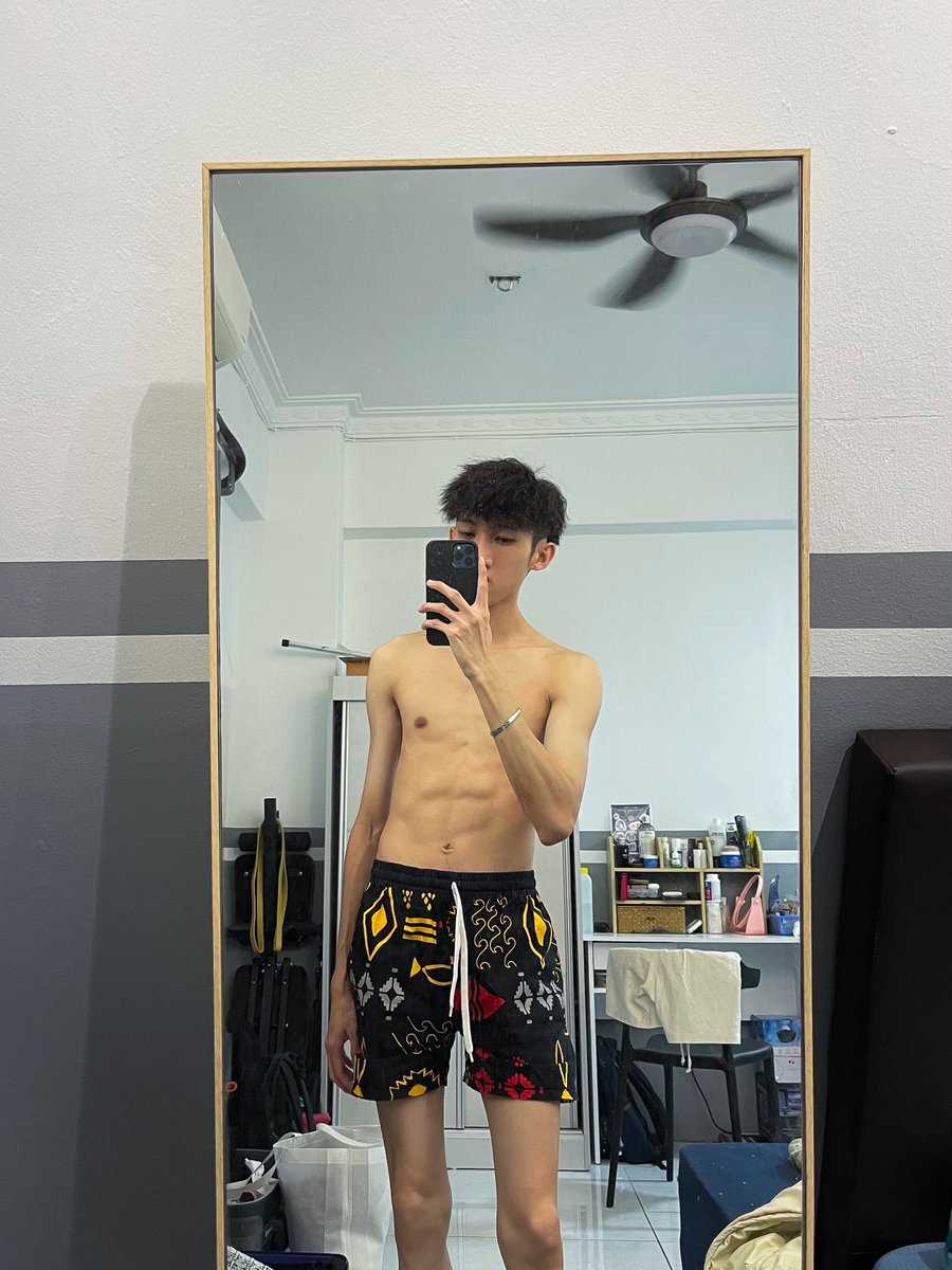 你家小哥哥 tweet media