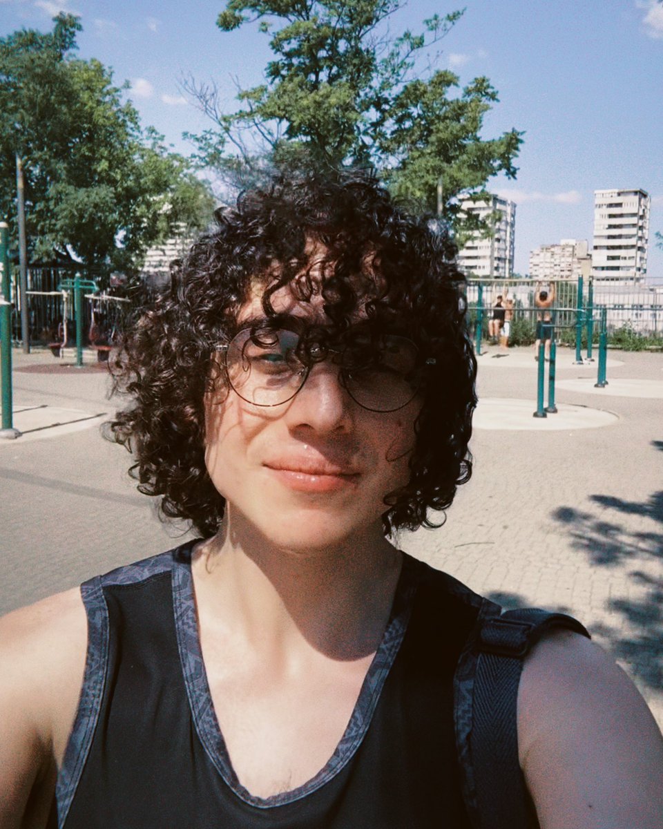 Сделал подъем с переворотом