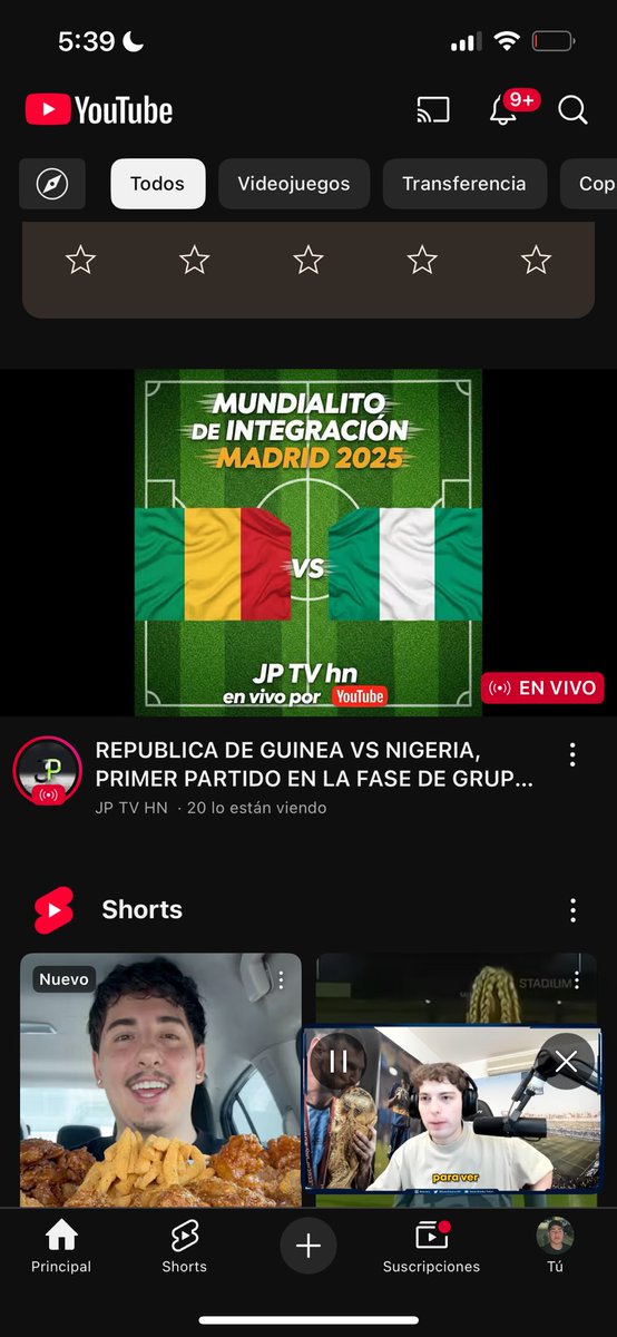 Romerp10's tweet photo. madrugando para ver el partido del año https://t.co/DA8RvFf3uY