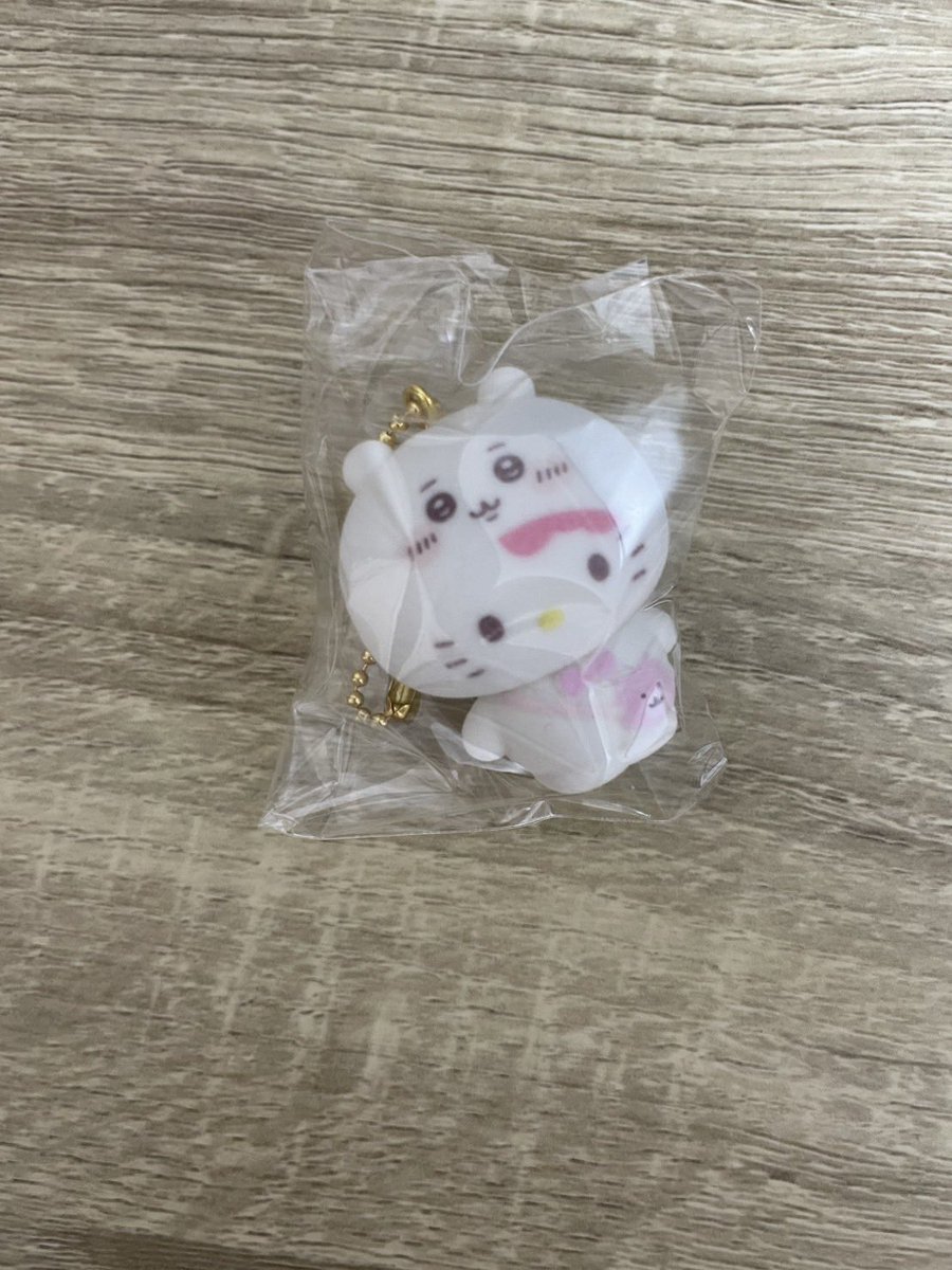 knpr_ama's tweet photo. @chaminon88 検索から失礼いたします。
当方キティちゃんを所持しており、モモンガと交換希望です。
まだお取引可能でしょうか？？ご確認いただけますと幸いです。よろしくお願いいたします。 https://t.co/3OZk9gvjBs