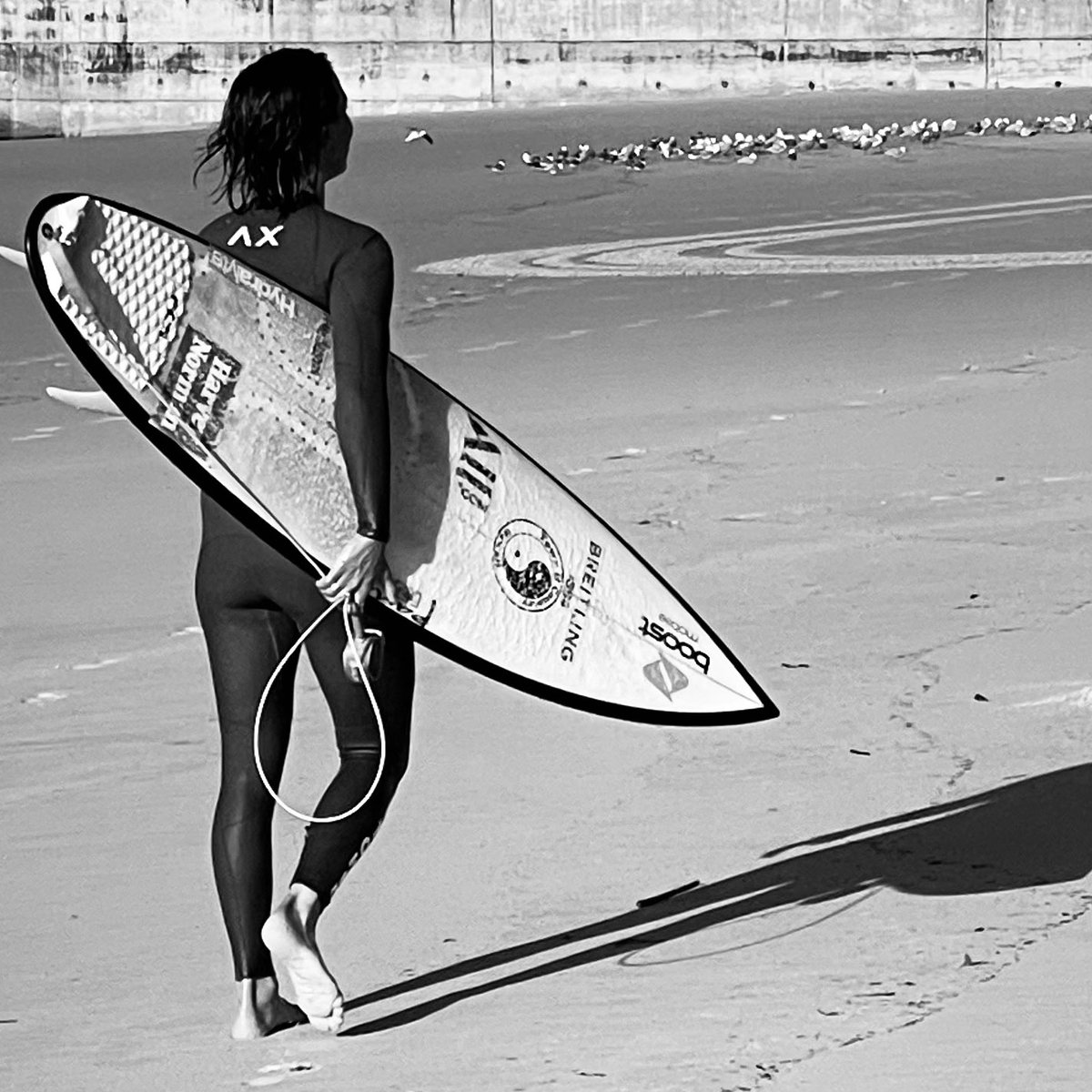 Nothing better than chasing waves and testing boards 🌊 🌊 🌊 🌊 🌊 🌊 🌊 🌊 🌊 🌊 🌊 
<a href="/tcsurfdesigns/">T&C Surf</a> X #SallyFitz <a href="/SurfFCS/">FCS</a>  X #AXXEWetsuits 

tcsurf.com/collections/gl…