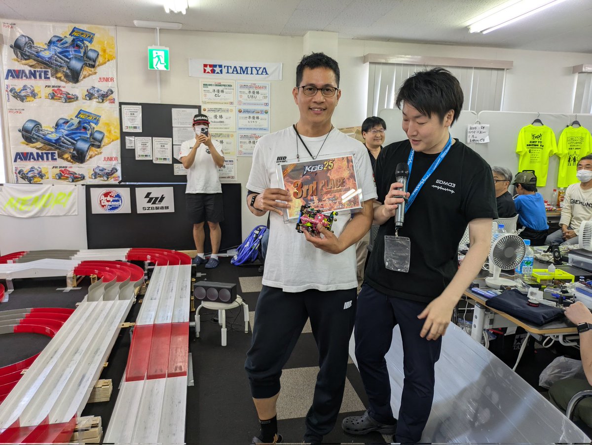 kingofbmax's tweet photo. 【KOB25結果のご報告】
優勝:kotaro選手🏆
準優勝:ナオP選手🥈
３位:Danny選手🥉

勝者kotaroさんにkob26の出場権が付与されました！
おめでとうございます☺️

レースの様子等につきましてはアルディチャンネルさんより動画を投稿頂きます！
#KOB25 https://t.co/GP3eulKrLq