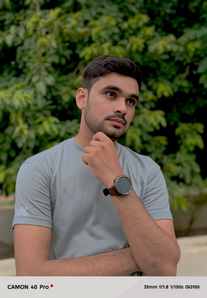*خاموشی وہ کام کر سکتی ہے جو الفاظ نہیں کر سکتے، اور دوری ان چیزوں کو ٹھیک کر سکتی ہے جو قربت نہیں کر سکتی۔🤎*
