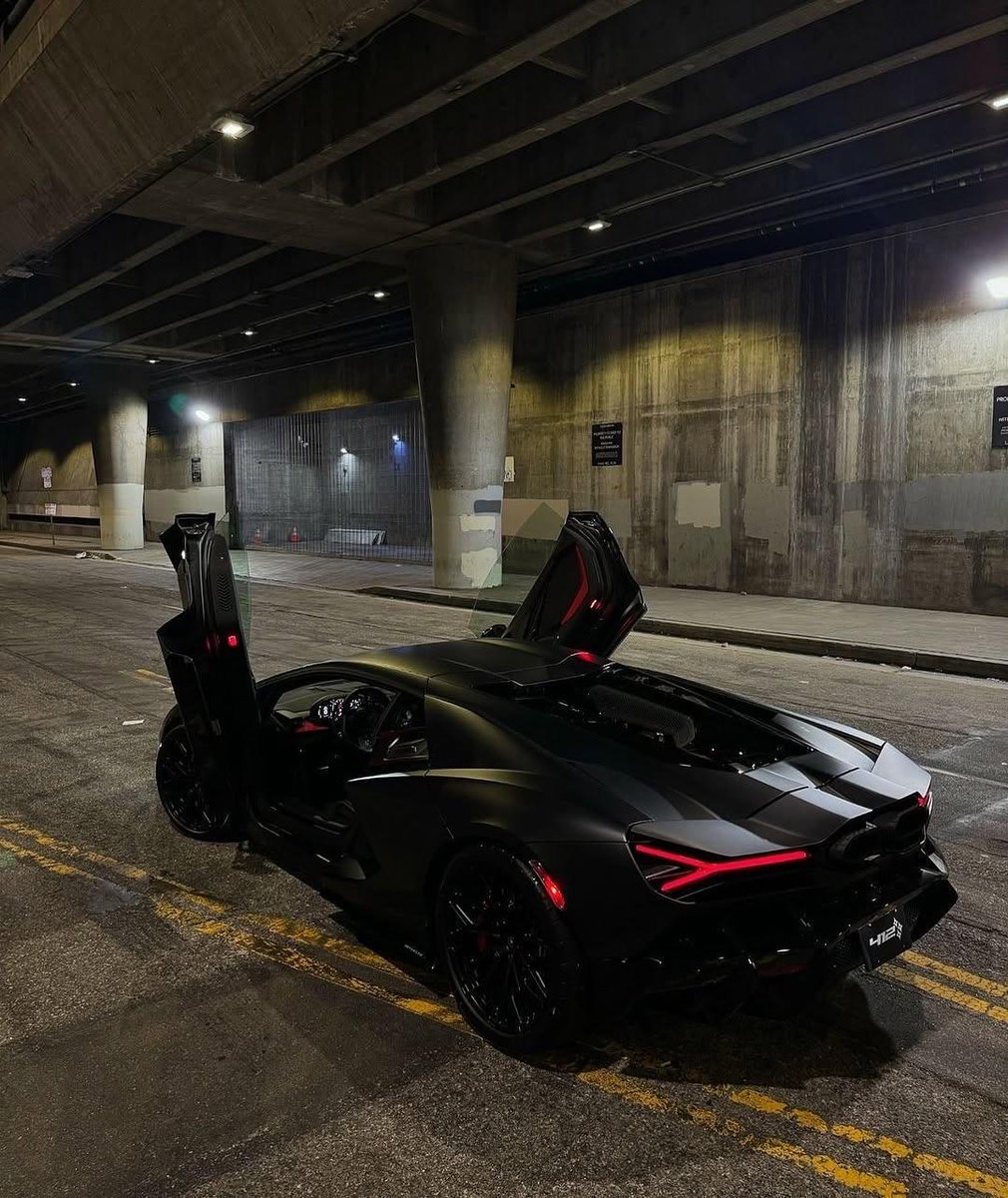 Elite Carsgasm (@elitecargasm) on Twitter photo Lamborghini Revuelto 🦇 Lamborghini Revuelto 🦇