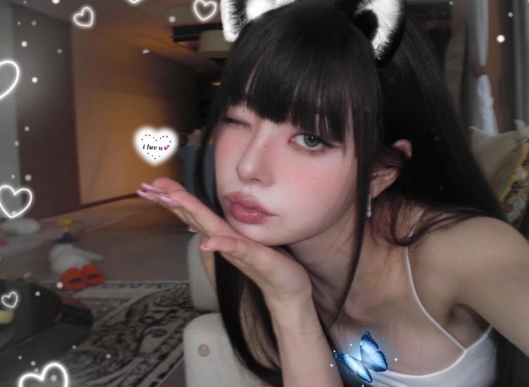 soleilist's tweet photo. 𝘮𝘪𝘢𝘸 😽🐾 https://t.co/Szztc1xXof