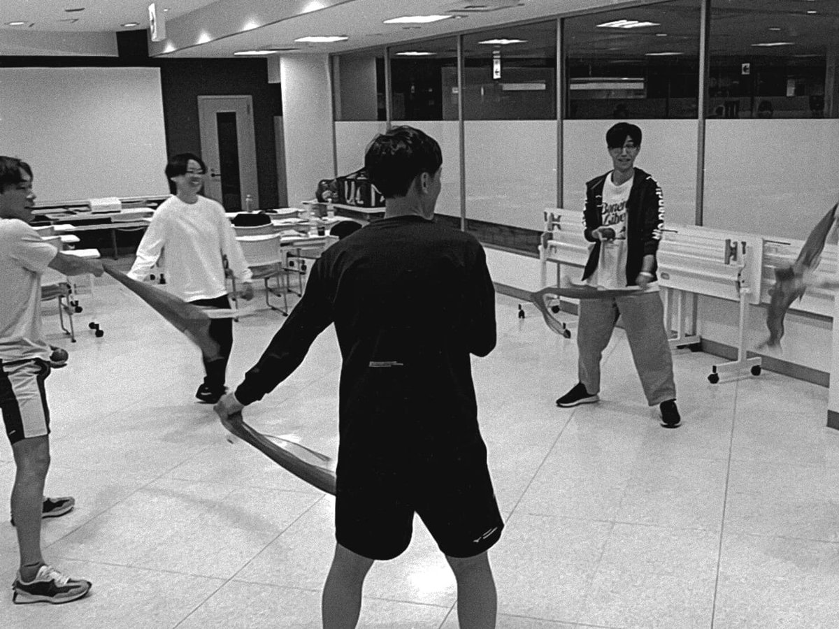 LifeKinetikJPN's tweet photo. ライフキネティックトレーナー講習会
今回はサッカー関係者が集まりました。

#ライフキネティック　#lifekinetik #サッカー　#コーチ #認知　#脳 https://t.co/4mlKAtSb5F