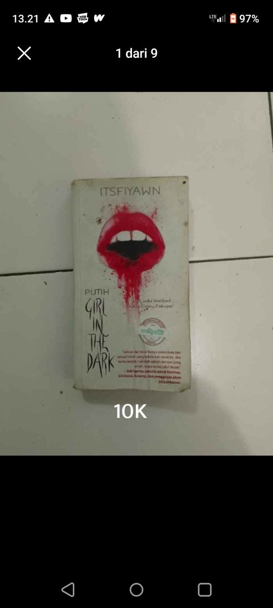 nvaadnyaa's tweet photo. Halo, izin jual barang preloved aku, ya. Siapa tau kalian ada yang minat https://t.co/4tBfr57BfR