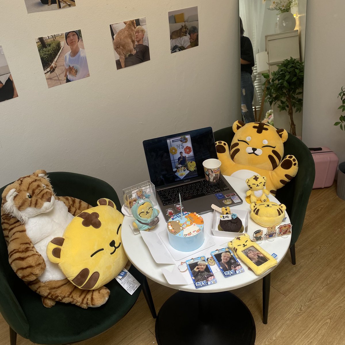 rinrin——ఇ ◝‿◜ ఇ ft.senior projectㅠㅠ tweet media