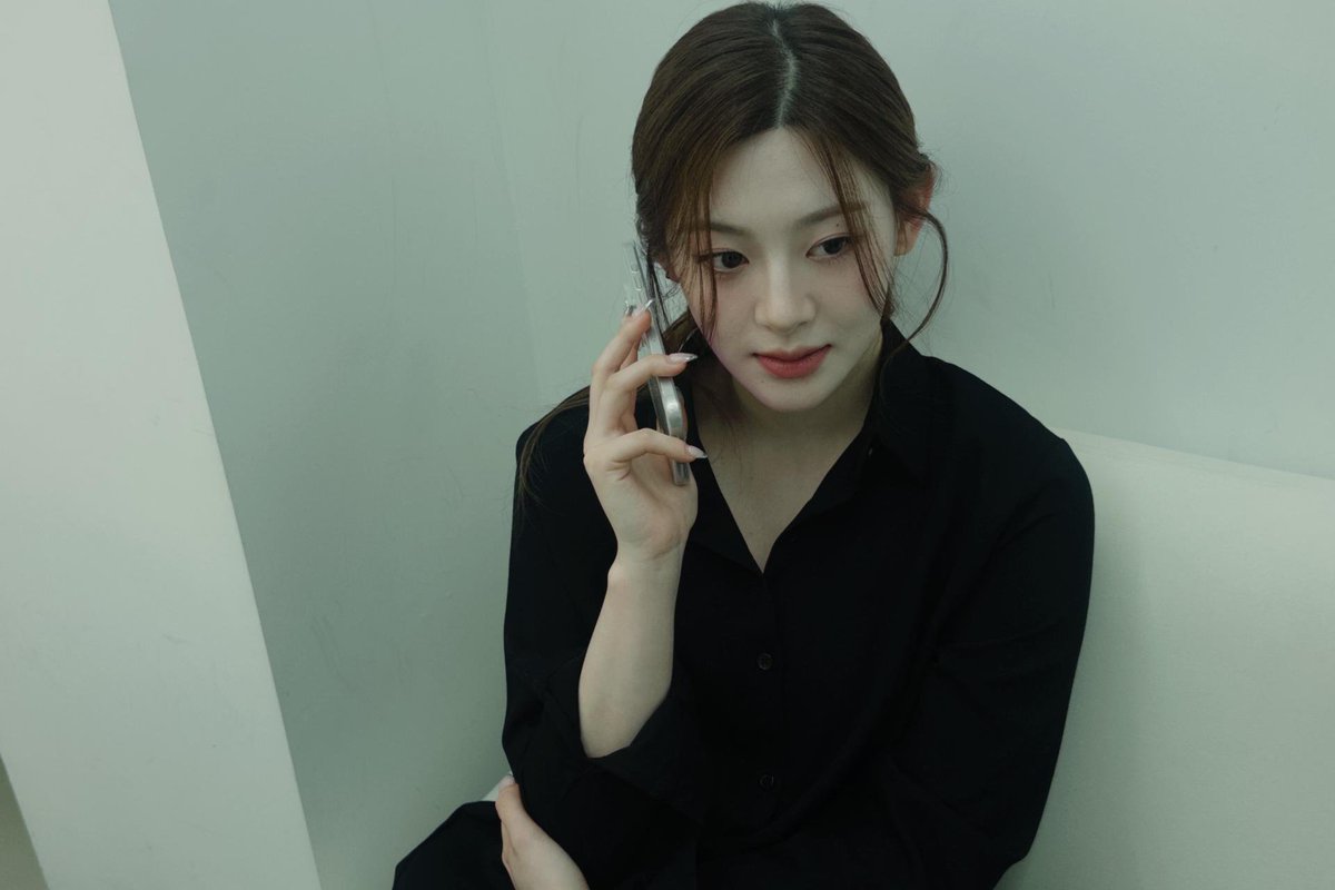 talesofisa's tweet photo. (..◜ᴗ◝..)     ⪩⪨   ──  공주의 날!  ❤︎ 말괄량이 공주님 세으나 생일 축하해. I thought I took a lot of pictures of you and us, but I almost uploaded them all before because I can’t help it. This one was hard to choose. After all, there are some pictures I can’t show you :p https://t.co/FxDW4kGb11