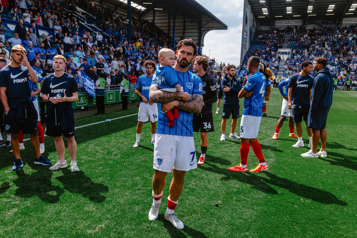 Portsmouth FC tweet media