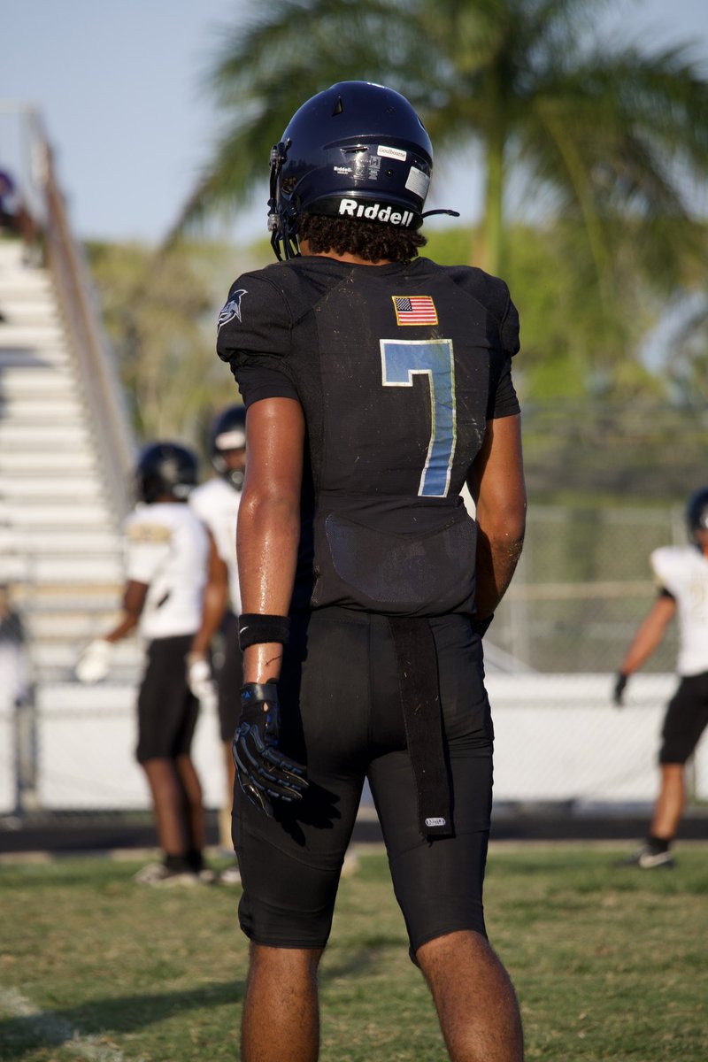Derek Goulbourne (@goulbournederek) on Twitter photo extremely excited for today, june 15th, coaches let’s talk #2027 847-544-6711
<a href="/SpanishRiverFB/">Spanish River Sharks</a> extremely excited for today, june 15th, coaches let’s talk #2027 847-544-6711
<a href="/SpanishRiverFB/">Spanish River Sharks</a>