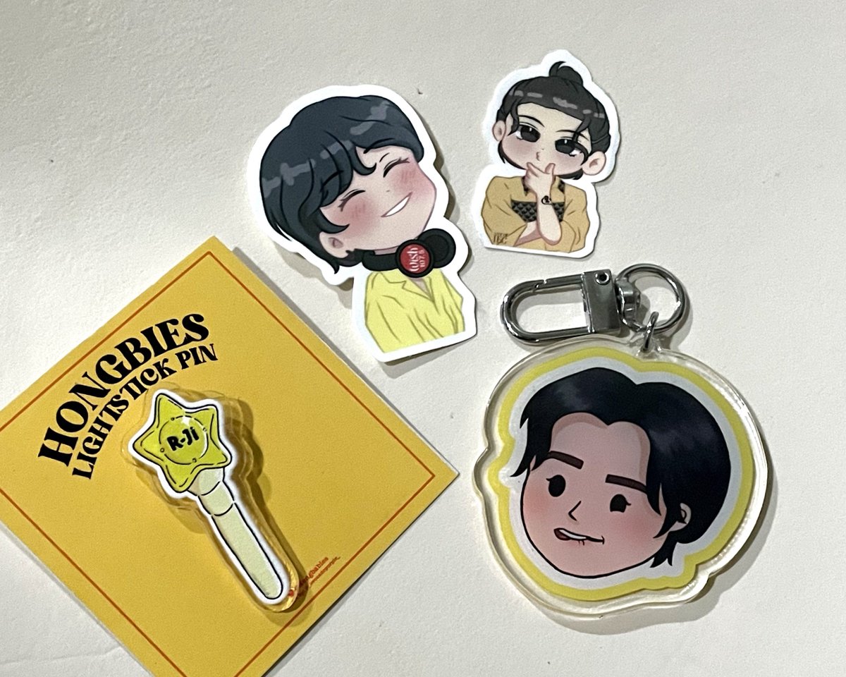 🌀 wts lfb alamat ph [ purok / member set ]

JAO 🏷️ ₱ 100 + sf
— stickers w/ purok tres keychain

RJI 🏷️ ₱ 80 + sf
— stickers, pin, and keyring

⤷ dop : payo
⤷ mod : j&amp;t only
💌 reply mine / dm to claim

 𖥻 alamat taneo mo jao tomas rji alas magiliw