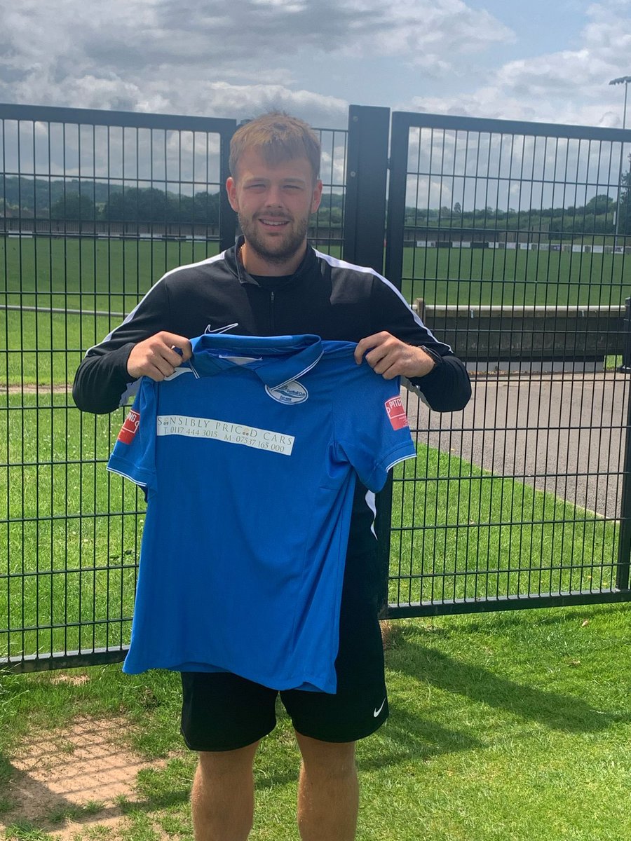 Cribbs Football Club (@cribbsfc) on Twitter photo ๐๐๐ฅ๐๐ฒ๐๐ซ ๐๐๐ฐ๐ฌ๐
Agreeing to join us for season 2025/2026 is Oscar Sullivan.
<a href="/Oscsully05/">Oscar</a> has played over 80 matches in the <a href="/_WesternLeague_/">Western League</a> for <a href="/HengroveAFC/">Hengrove Athletic FC</a> during last two seasons.
He had this to say๐ฃ๏ธ
โReally excited to be joining Cribbs. After speaking with ๐๐๐ฅ๐๐ฒ๐๐ซ ๐๐๐ฐ๐ฌ๐
Agreeing to join us for season 2025/2026 is Oscar Sullivan.
<a href="/Oscsully05/">Oscar</a> has played over 80 matches in the <a href="/_WesternLeague_/">Western League</a> for <a href="/HengroveAFC/">Hengrove Athletic FC</a> during last two seasons.
He had this to say๐ฃ๏ธ
โReally excited to be joining Cribbs. After speaking with
