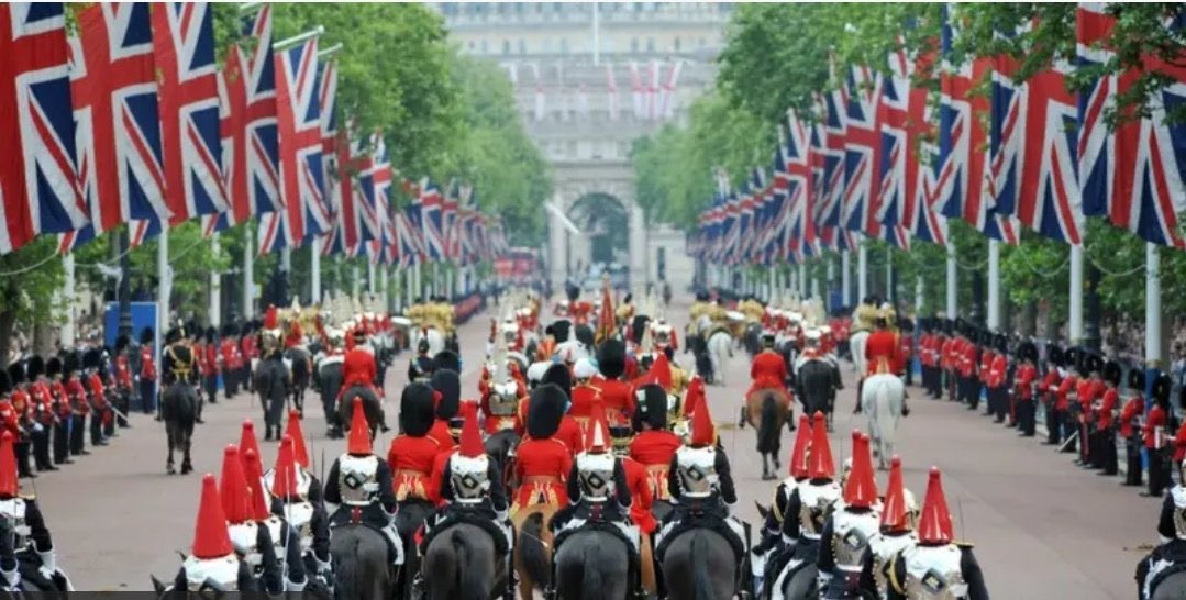 Beefeater_Fella's tweet photo. Meanwhile - here’s how to celebrate a birthday properly 👇 https://t.co/2OTsdLoFnH