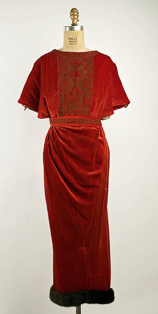 Dinner dress by Babani, 1919. The MET.