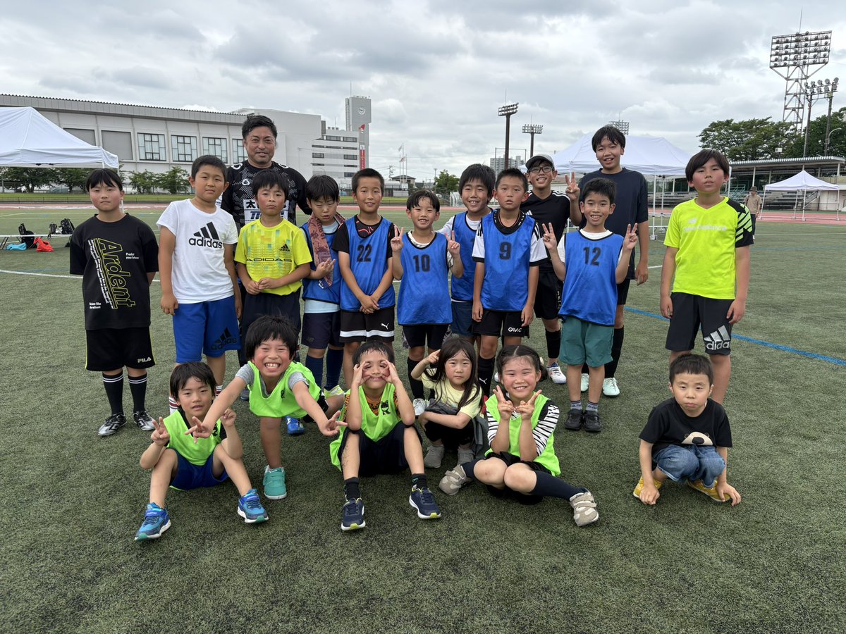 ◤ホームタウン活動◢#FC刈谷 #fckariya

6/15（日）に安城市総合運動公園で開催された「ANJOみんなのスポーツフェスティバル2025」に、参加しました⚽️
当日は、親子サッカー体験と小学生サッカー教室を実施し、多くの子どもたちが元気いっぱいに参加してくれました✨
▶️ fckariya.jp/news/7075