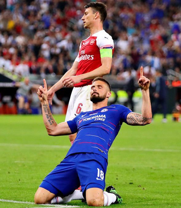 Chelsea_FR_'s tweet photo. 🎙️Olivier Giroud :

« J'ai passé des moments incroyables à Chelsea et j'ai joué avec des joueurs incroyables, Hazard, Willian et Pedro, c'était tellement facile.

Je savais que signer à Chelsea était une progression. C'était l’équipe qui remportait le plus de trophées avec City.» https://t.co/PmUjhtmnbH