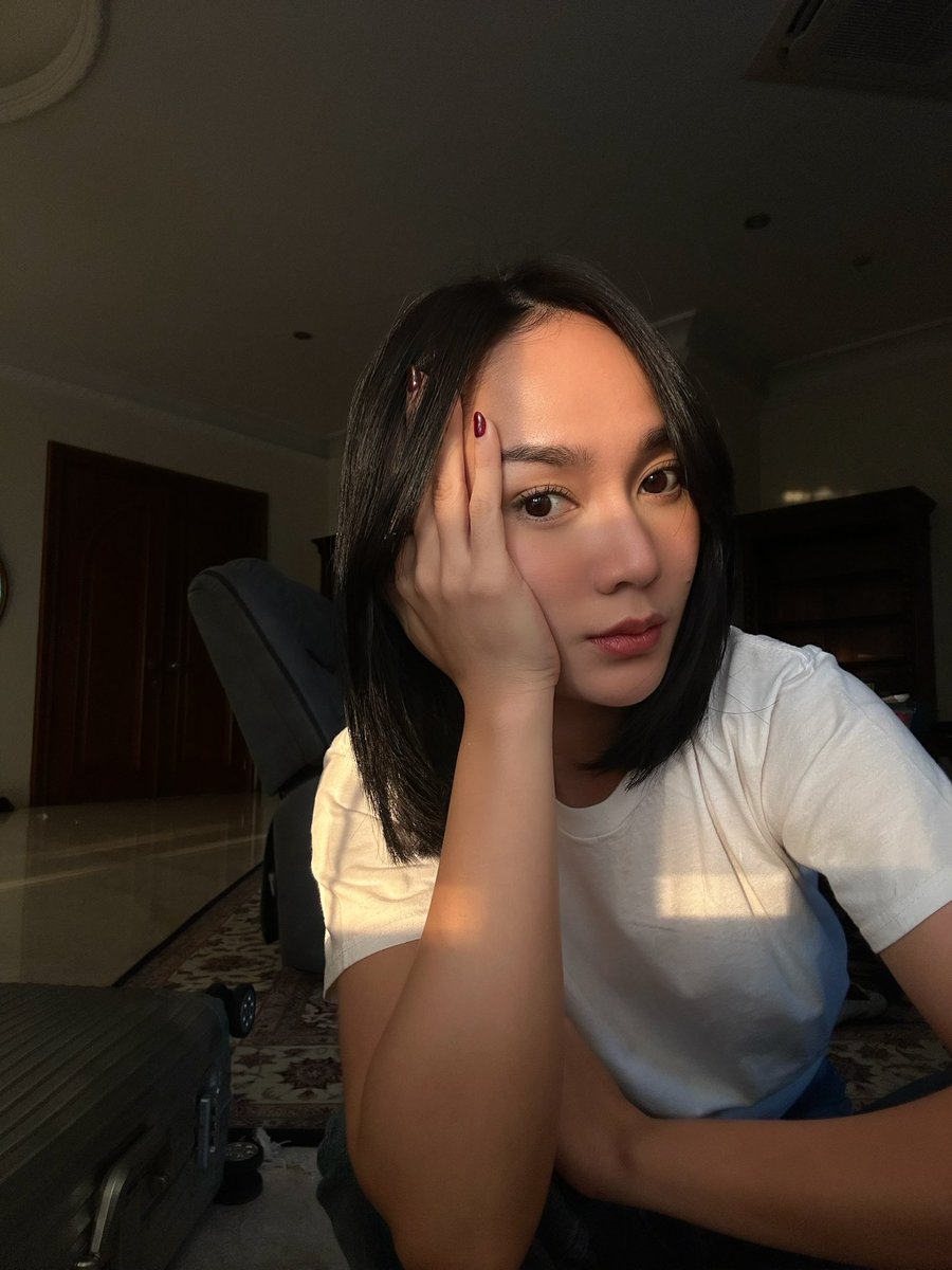 leonagustine's tweet photo. favorite time of the day https://t.co/jmS0R4qT8x