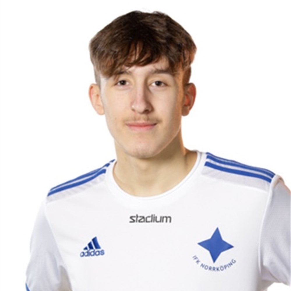 FabrizioRomano's tweet photo. 🚨🔴⚫️ Excl: AC Milan make proposal to sign talented 2007 born Bosnian centre back Kevin Pasalić.

AS Roma also sent proposal in the recent days while Milan are now on it, trying to get it done next week. https://t.co/MQrRLNsNTq
