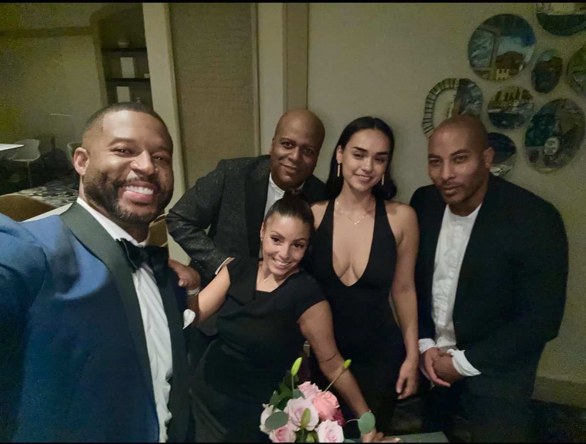 bmh1973's tweet image. #aboutlastnight Finally got a chance to try my client @RobRileyNYC new vodka Altamuradistilleries.com at the 51st @SoutheastEMMY. #SmoothOperator #WhatANight 🕺🏿🕺🏿🕺🏿