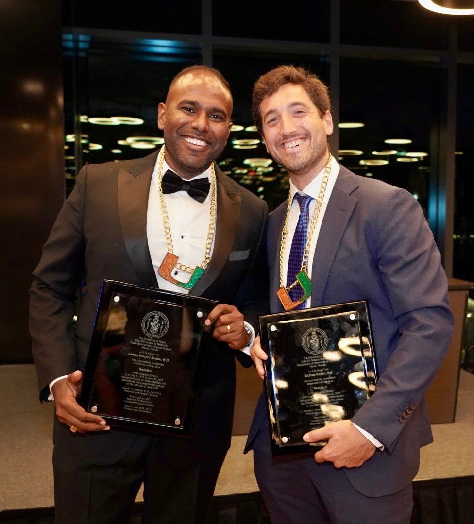 AllanLeviMD's tweet image. So proud of our outgoing chiefs James Boddu and Michael Kader. In 7 short years we will see our incoming class receiving the turnover chain and their diplomas!!!
#NeurosurgeryGrad
#ResidencyComplete