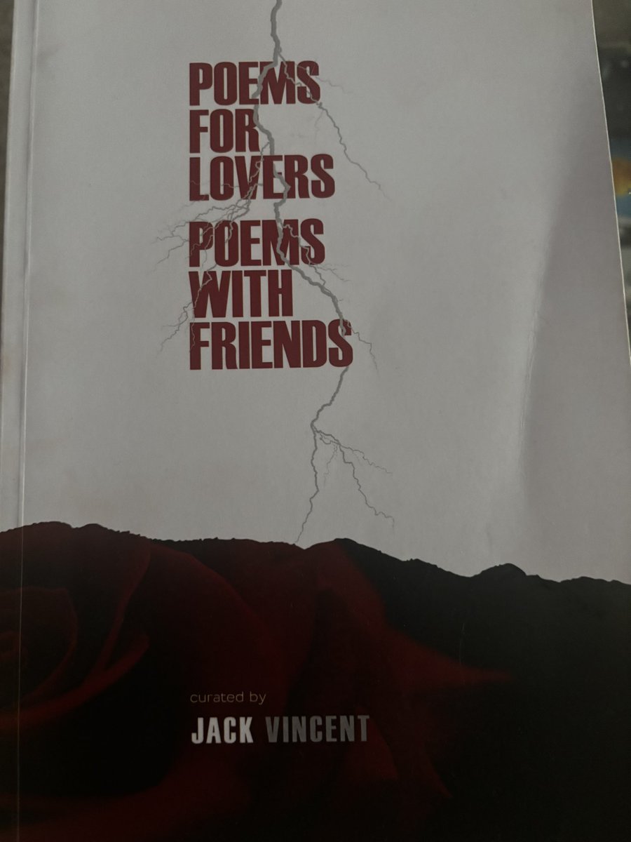 Rosa del Blanco (@rdelblanco) on Twitter photo Siempre honrada y agradecida a mi amigo <a href="/JackVincent/">Jack Vincent</a>
por curar este libro desde el amor y por el amor.
Las palabras unen y despiertan
se expanden en una conversación cuántica
sin tiempo o espacio
Nuestra voz, la de los artistas, seguirá iluminando lo efímero.
#mivoz Siempre honrada y agradecida a mi amigo <a href="/JackVincent/">Jack Vincent</a>
por curar este libro desde el amor y por el amor.
Las palabras unen y despiertan
se expanden en una conversación cuántica
sin tiempo o espacio
Nuestra voz, la de los artistas, seguirá iluminando lo efímero.
#mivoz