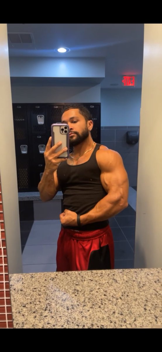 Happy 250th birthday Army, you giant green bastard you #250army