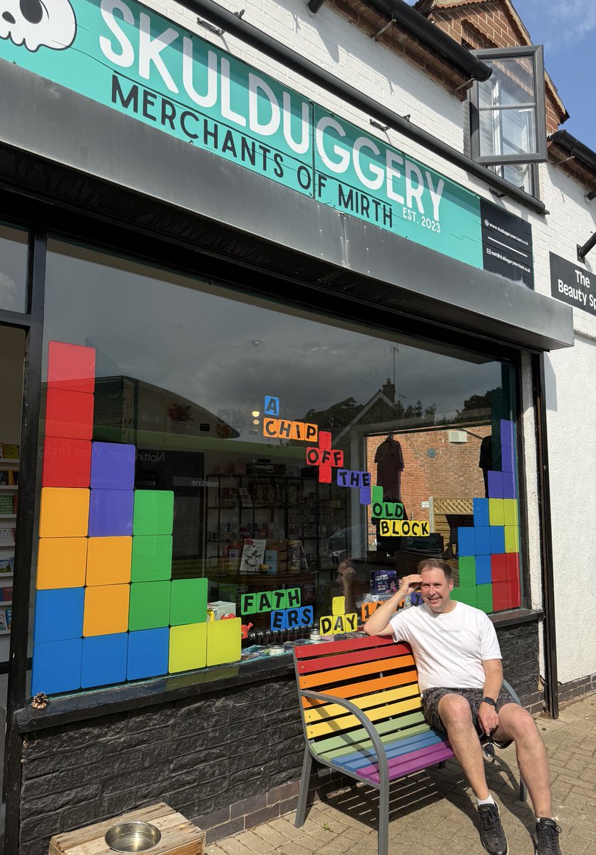Happy Father’s Day… great to see a local shop (Skulduggery Merchants) in the village celebrating pride month &amp; Father’s Day
.
.
.
#skulduggery #pridemonth #fathersday #pride #villagepride #radcliffeontrent #rainbow #rainbowbench